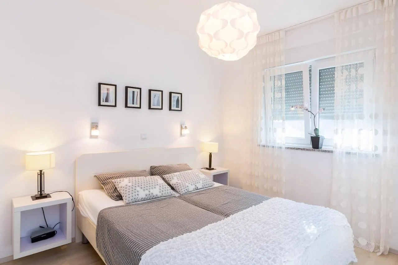 Apartment Ferienwohnung Ap Bonaca - Istriensonne Medulin
